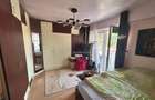 Apartament cu 3 camere semidecomandat în Reșița - 4