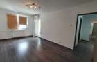 Apartament cu 3 camere decomandat în Moșilor - 1