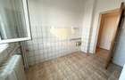 Apartament cu 3 camere decomandat în Titulescu - 12