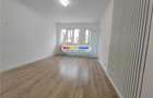 Apartament cu 3 camere semidecomandat în Titan - 2