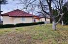 Vand casa in Uricani, Hunedoara, 127 mp, teren 674 mp, zona turistica - 1