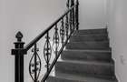 Otopeni central - Calea Bucurestilor (DN1) vila P+2 cu 7 camere 6 bai, parcare