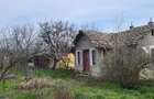 Teren 2000 mp Pleni?a ideal pentru construc?ie, pozi?ie buna cu 2 case batrane?ti - 1