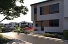 Casă cu 4 camere cu Teren 200 Mp în Central - 6