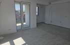 Apartament cu 3 camere decomandat în Colentina - 3