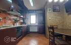 Apartament 3 camere, etaj 2, decomandat, zona Podgoria - 3
