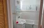 Inchiriez apartament cu 3 camere in zona centrala - 6