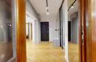Apartament cu 4 camere semidecomandat în Central - 9