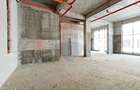 Inchiriere Spatiu Comercial Parter+Curte 30mp | M. Berceni la 9 minute - 14
