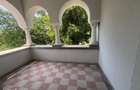 Casa cu 10 camere in inima Copoului - 2