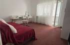 Apartament 2 camere | 60 mp | Ultracentral | 1 minut de Medicina | Decomandat | Etaj 1 | Centrala pr