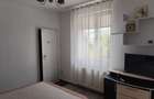 Inchiriez apartament cu doua camere in Comanesti