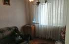 Apartament 3 camere, parter, Piata Darmanesti