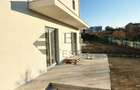 Casa pe deal de vanzare cu 5 camere - 6