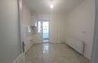 Vand ap. 4 camere si garaj et.1 str. Moldovei