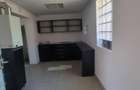 Vand casa cu 2 cam.in zona Semicentral - 6