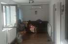 vand casa 2 camere din caramda zona maracineni