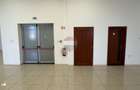 Clădire comercialǎ în Arad | 3.324 mp | 50 locuri de parcare