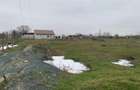 Teren Construcții intravilan de 850 mp, în Crucea - 8