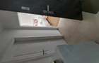 Proprietar vand apartament 2 camere - 2