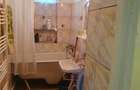 Apartament 2 camere decomandate,et.1,centrala ,zona Penny Vulcan 29 000 euro neg. - 3