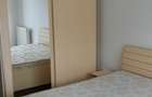 Proprietar – 2 camere, balcon generos și parcare privată