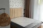 Apartament cu gradina propie