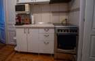 Apartament central de vânzare – la curte comună - Oradea - 11