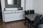 Apartament cu 3 camere în Central - 3