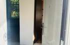 Apartament la curte comuna cu doua intrari - 10