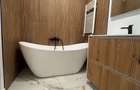 Apartament 3 camere la cheie central - 5
