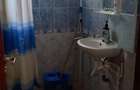 Vand apartament 3 camere decomandate, 42 de m.p. et.4 cu sarpanta locuibila, langa Scoala nr.7 - 3