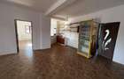 Casă individuală cu 6 camere cu Teren 2600 Mp în Central - 4
