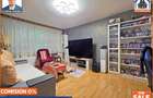 Apartament cu 2 camere decomandat în Apărătorii Patriei - 2