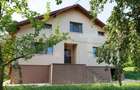 Casă individuală cu 6 camere cu Teren 3000 Mp în Vest - 2