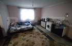 Casa 2 nivele, 6 camere, 150 mp utili, teren 3300 mp, zona M - 6