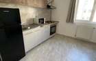 DE INCHIRIAT! Apartament 2 camere decomandat 60 mp , Sector 4 - 28