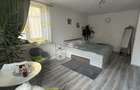 Vand apartament cu spa?iu comercial - 7