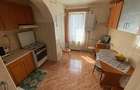 Apartament cu 4 camere de vanzare in Tudor - 1