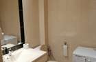 Apartament 3 camere aeroport Otopeni Rin hotel - 3