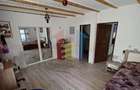 Casă cu 6 camere cu Teren 400 Mp în Central - 1