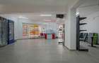 Spațiu comercial, de 84 mp, în Tractorul - 7