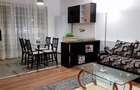Apartament cu 3 camere decomandat în Tractorul - 2