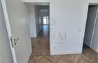 Duplex Despartit Prin Dressing - Parter - La Cheie