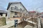 Casă individuală cu 8 camere cu Canalizare în Miroslava - 2