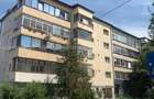 Apartament cu 3 camere decomandat în Central - 1