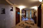 Casă individuală cu 7 camere cu Canalizare în Bucium - 3