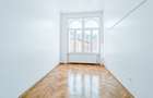 Apartament cu 3 camere decomandat în Centrul Istoric - 4