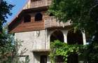 Casa cu mansarda, garaj ?i curte spa?ioasa in Bucium - 2