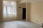 Apartament cu 4 camere decomandat în Central - 1